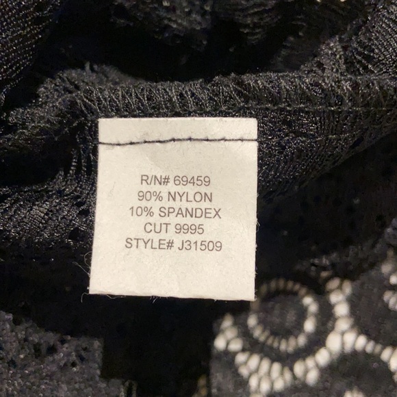 J. Valdi Croatia Bell Sleeve Cover Up - Picture 9 of 11